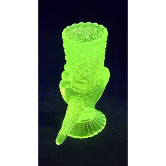 Antique Uranium Vaseline Glass Hand Vase Daisy Button George Duncan Cornucopia 6 - Picture 3 of 10